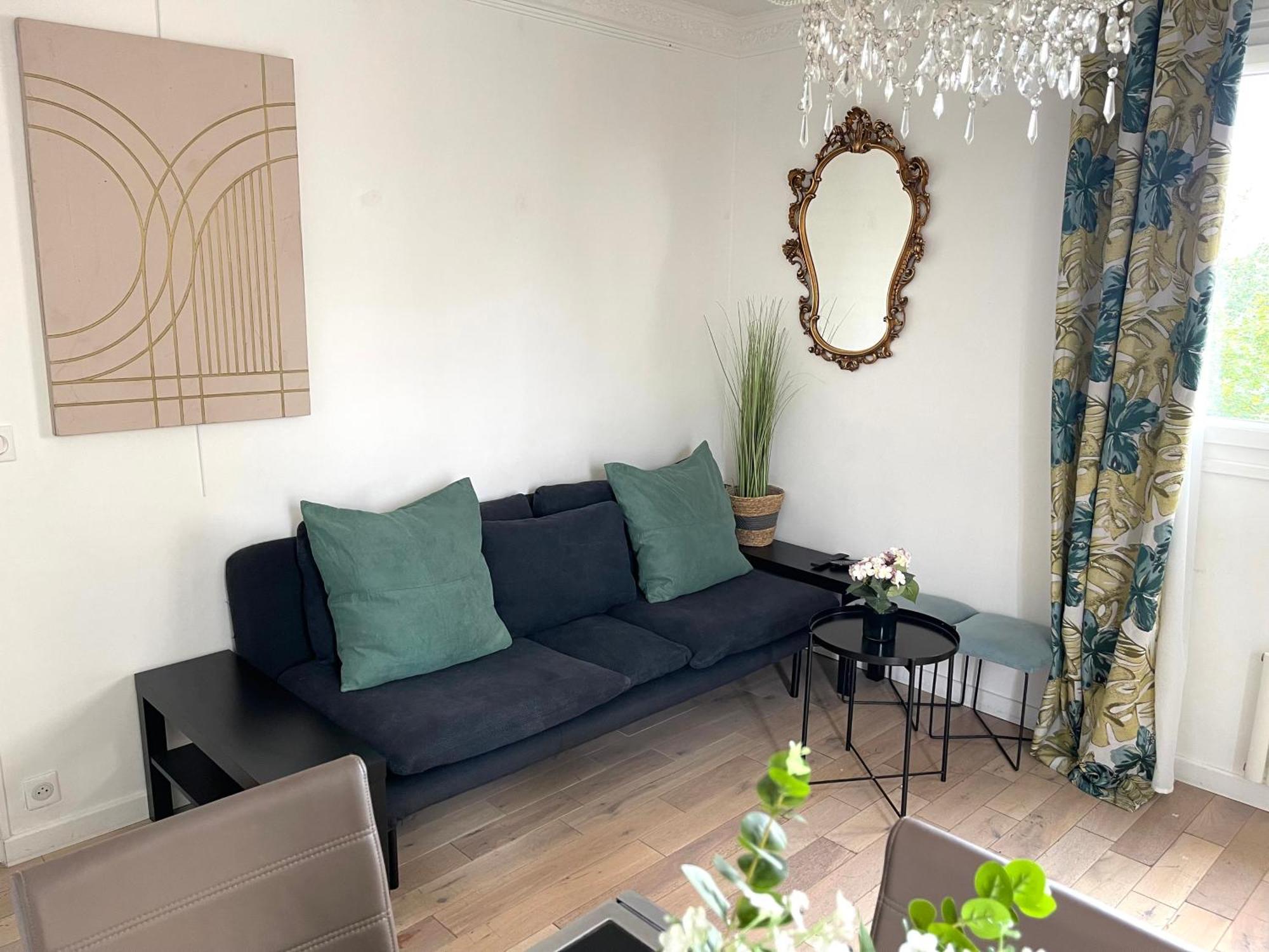 Tres Joli Appartement Mignon Confortable A Paris Villeneuve-La-Garenne Eksteriør billede